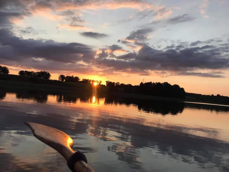 Miedzy Olchami Domek Nad Jeziorem. Noclegi Caloroczne. Cisza, Spokoj. Barczewo Extérieur photo