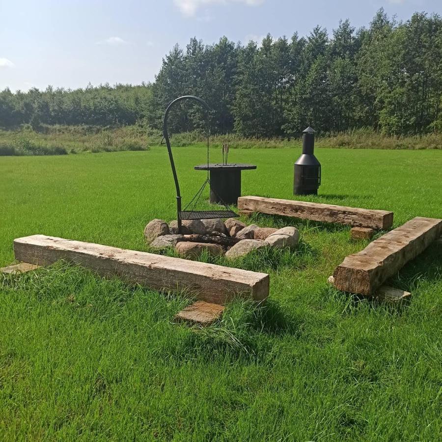 Miedzy Olchami Domek Nad Jeziorem. Noclegi Caloroczne. Cisza, Spokoj. Barczewo Extérieur photo